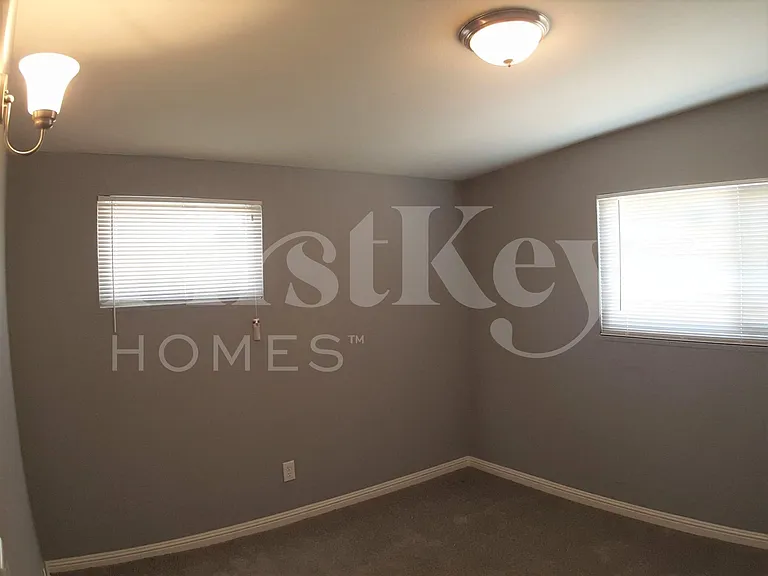 332 Wisteria Ave — Photo 13