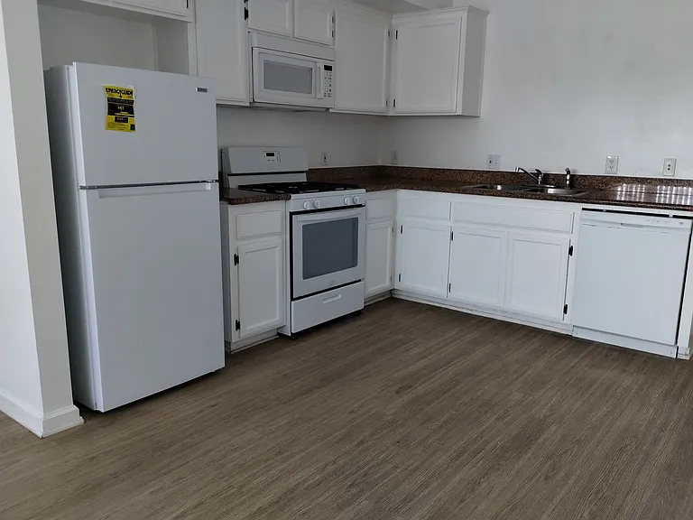 326 V St #B — Photo 2