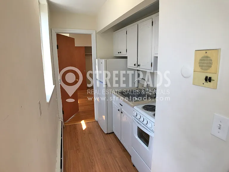64 Brighton Ave #210 — Photo 2