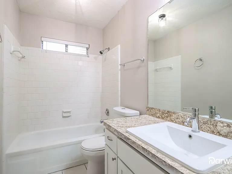 7414 Pebblemill Ln — Photo 9