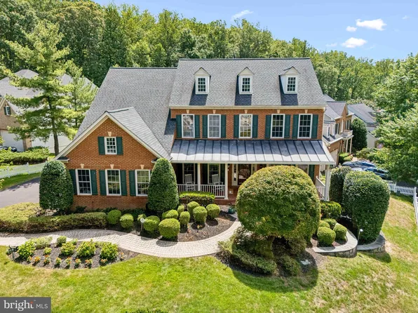 1719 Worthy Ct, Woodbridge, VA 22191