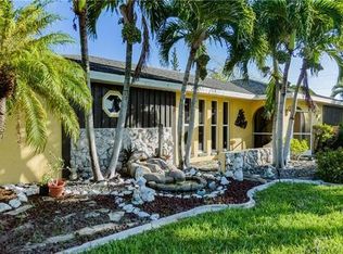 2233 SE 26th St, Cape Coral, FL 33904