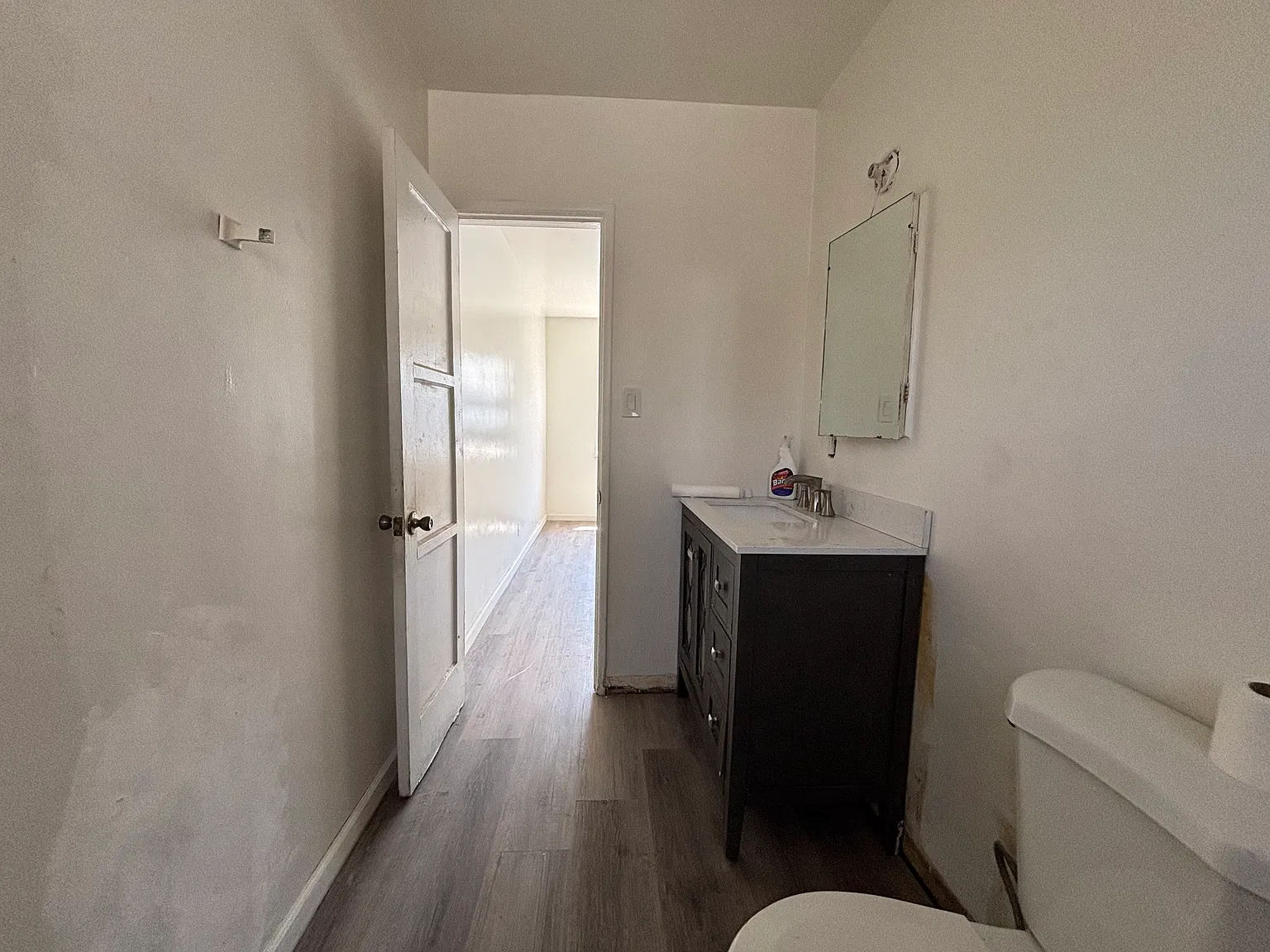 1 bed, 600 sqft, $2,100 — Photo 4