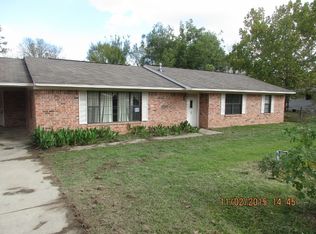601 Silver St, Mineral Springs, AR 71851
