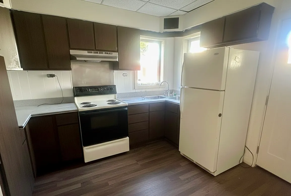 2 bed, 1800 sqft, $1,600 — Photo 4