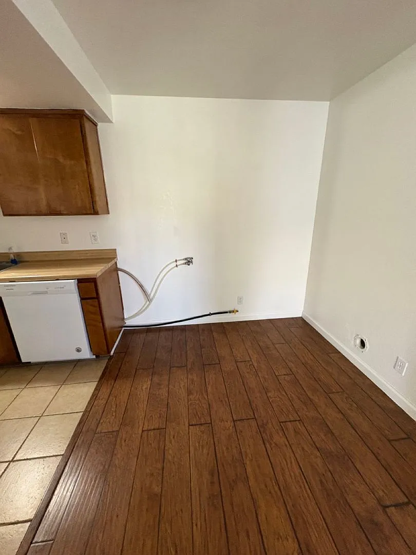 Spacious 2-Bedroom Apartment in Atascadero Available Now! — Photo 4