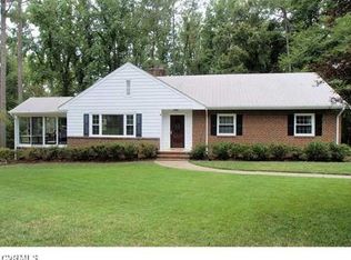 7616 S Pinehill Dr, Henrico, VA 23228