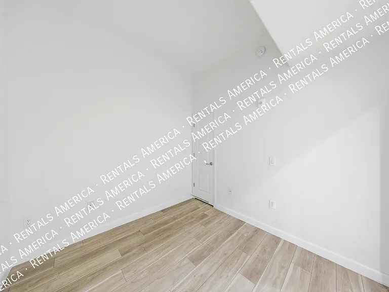 2302 N Central Ave #409 — Photo 6