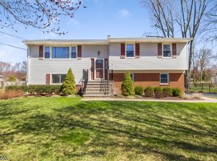 116 Northfield Rd, Parsippany, NJ 07054