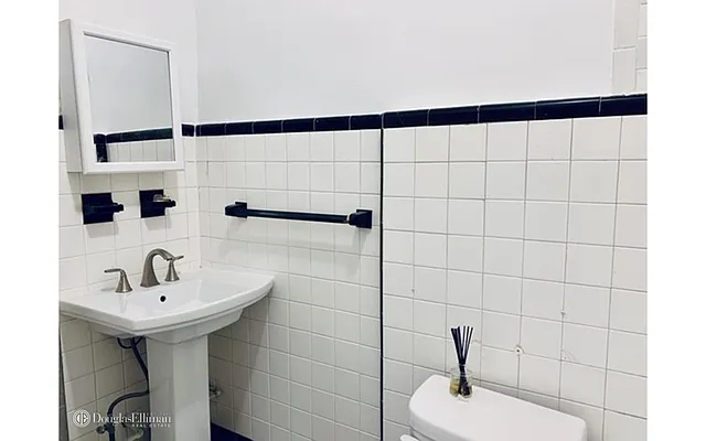 Rented by Douglas Elliman | media 44