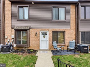 5200 Hilltop Dr APT F2, Brookhaven, PA 19015