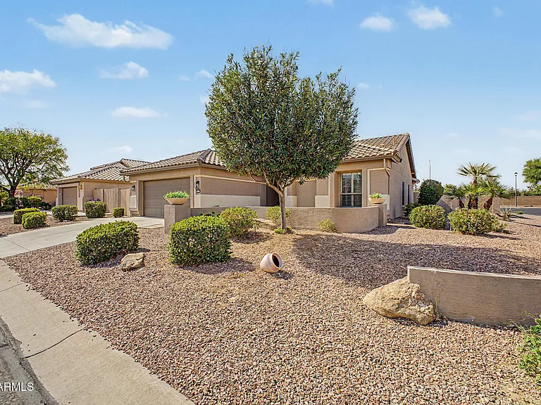 16110 W Vale Dr — Photo 4