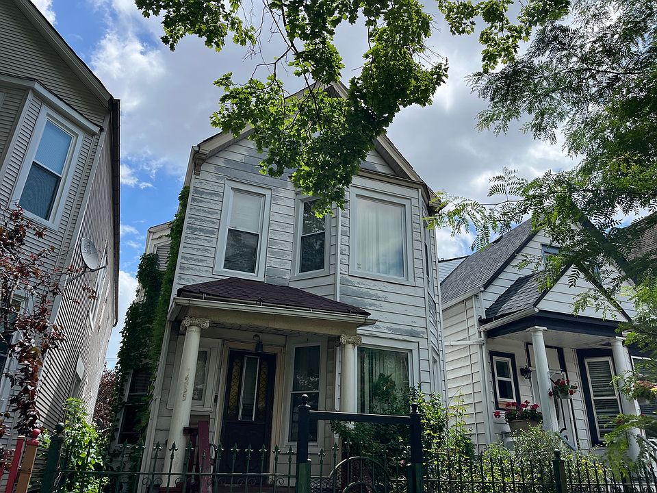 2nd image of 1535 N Kedvale Ave