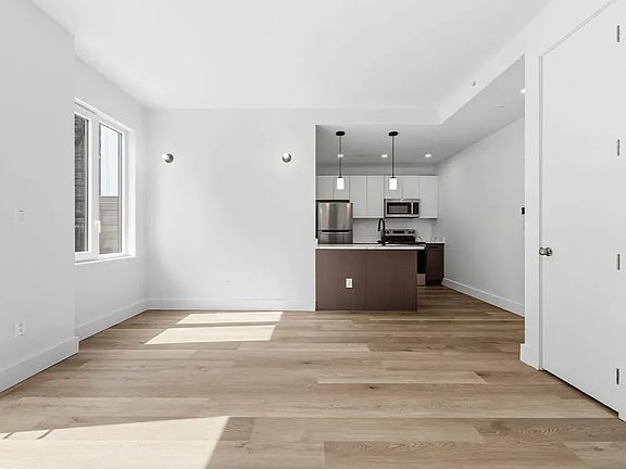 5th image of 89-25 162nd St #1110