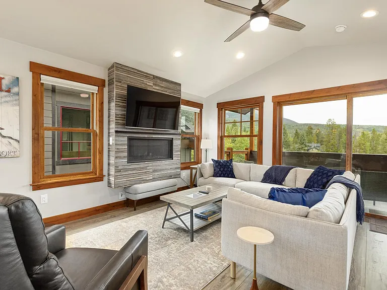 190 Galena St #2 — Photo 9
