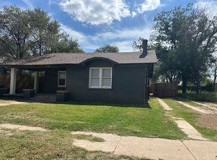 1803 18th St, Lubbock, TX 79401