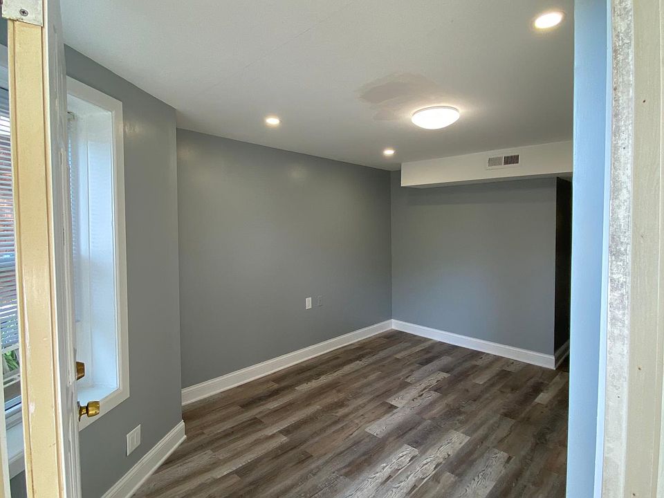 1st image of 2319 N Mango Ave