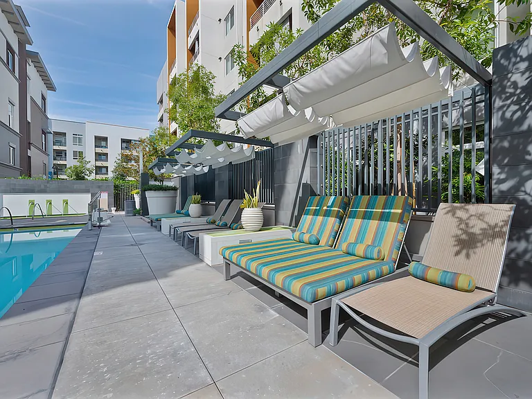 The Vivere Lofts — Photo 16
