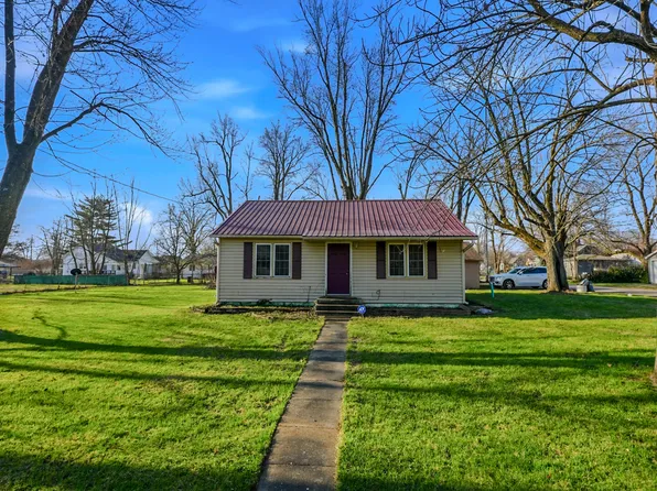 302 W Prairie St, Auxvasse, MO 65231