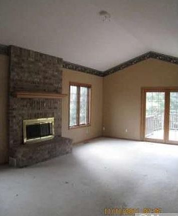 3rd image of 1050 Wildwood Cir