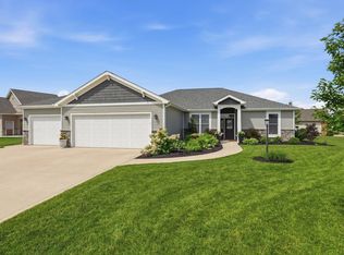 106 E Lake Ct, Decatur, IN 46733