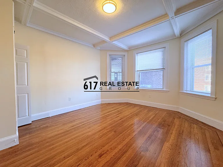 73 Thatcher St #202 — Photo 14