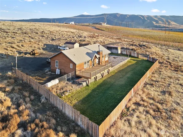 15503 SW T.5 Road, Beverly, WA 99321