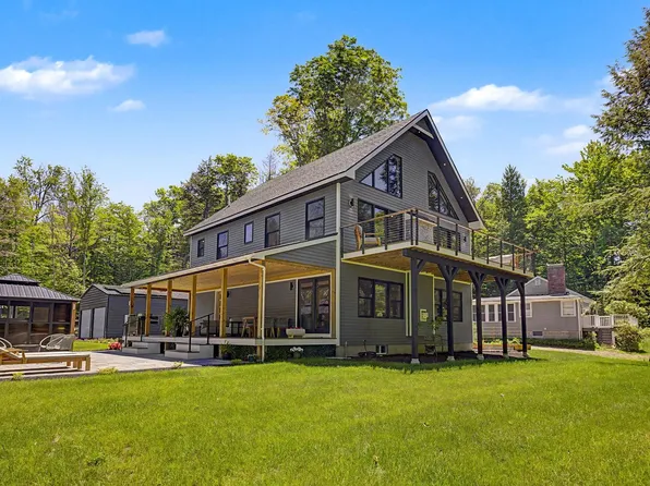 239 Maple N Street, Bridgewater, NH 03222