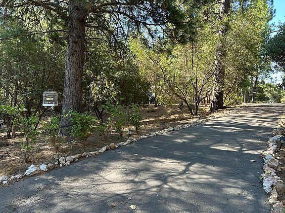 3rd image of 5883 Black Quartz Rd