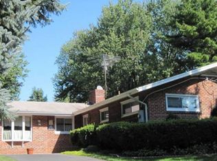 3512 Spring Lake Ter, Fairfax, VA 22030