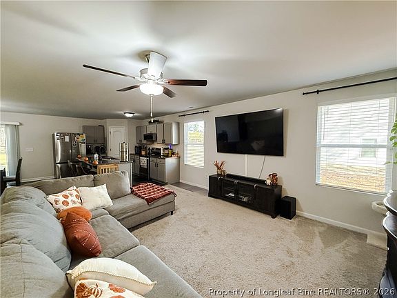 5th image of 245 Desert Orchid Cir