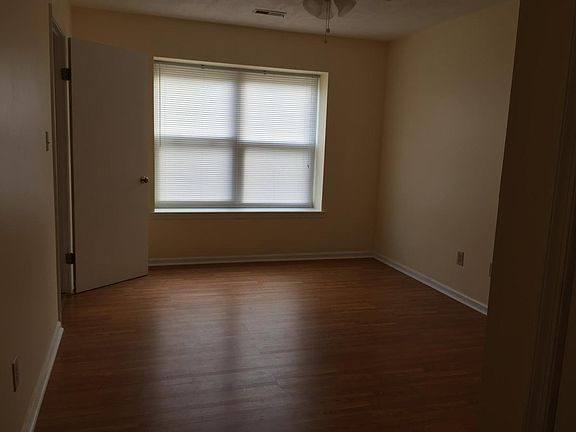 Large master bedroom