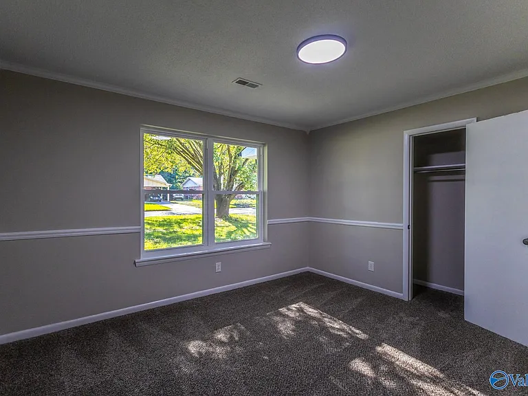 1220 Kathy Ln SW — Photo 10