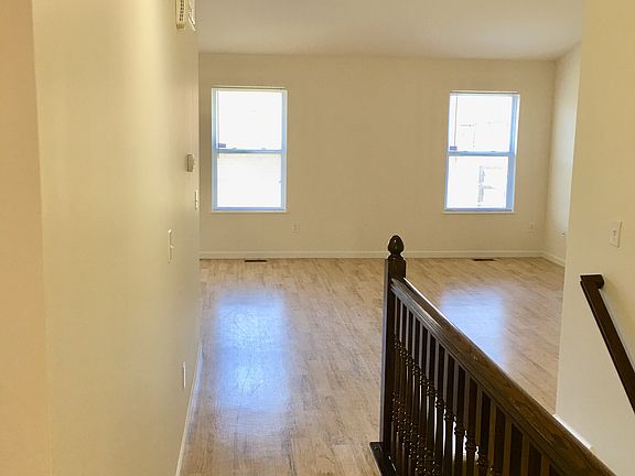 4th image of 8328 Parori Ln