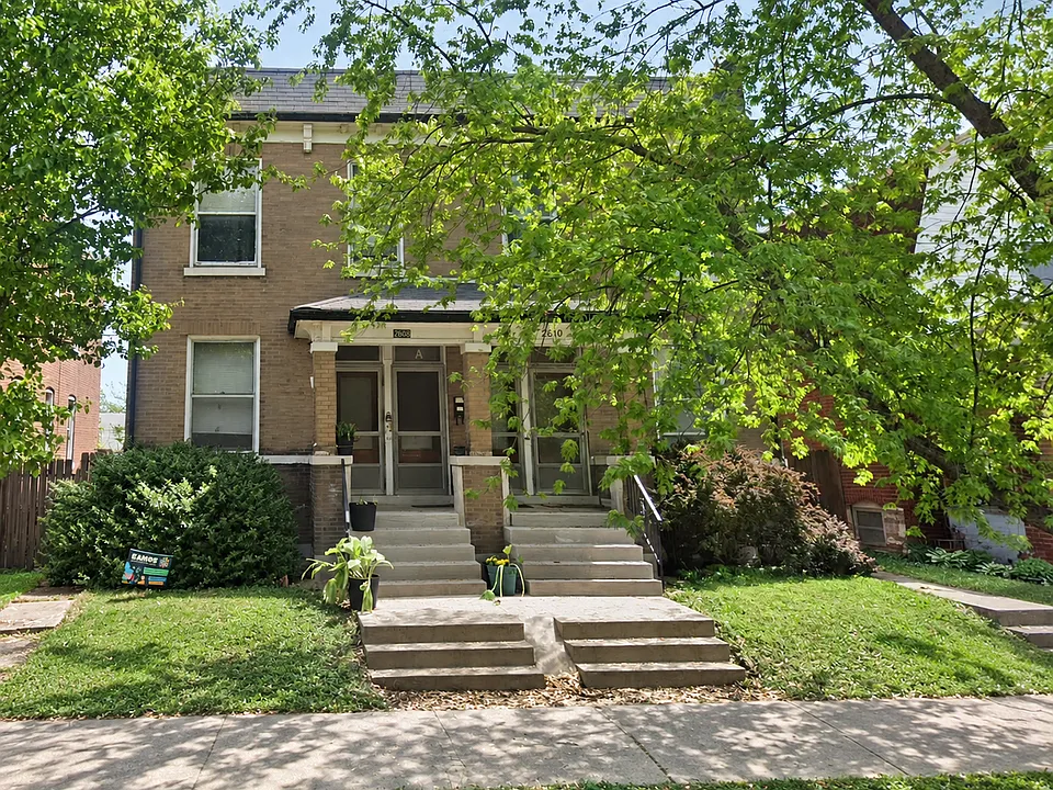 2608-10 Minnesota Ave