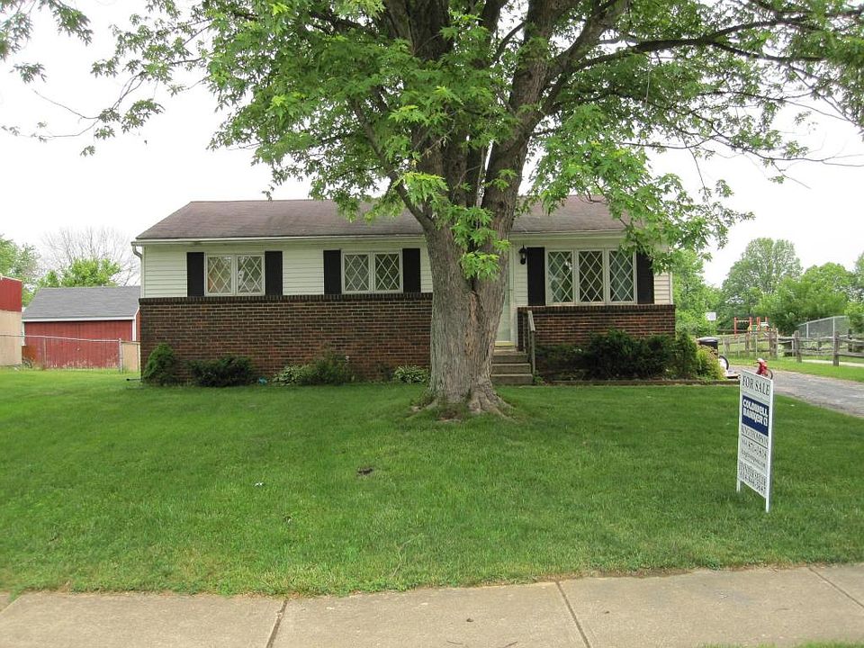 1st image of 8436 Blue Lake Cir