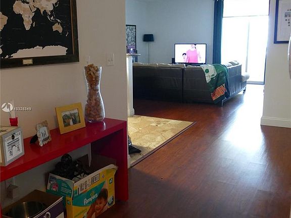 3rd image of 170 SE 14th St APT 1808