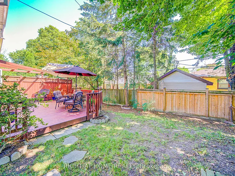 107 Sherwood Forest Dr #BACK — Photo 17