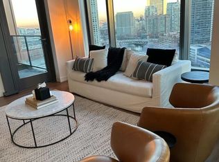 344 N Canal St #2111, Chicago, IL 60606