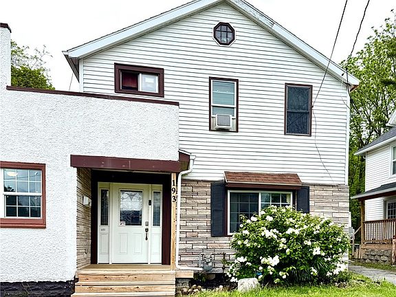 4th image of 193 Cottage St
