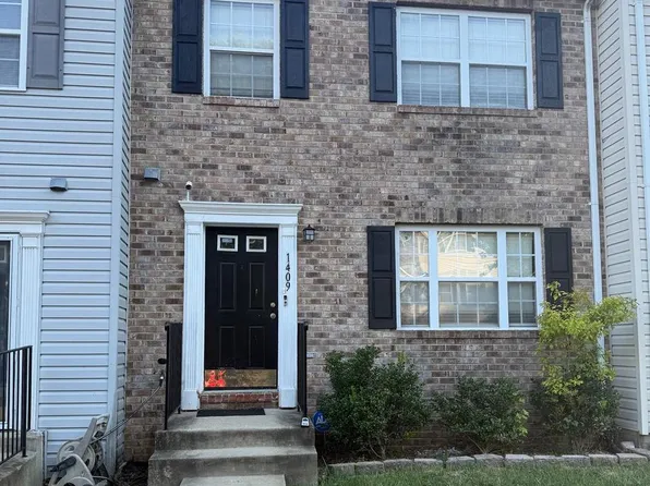 1409 Estelle Dr, Oxon Hill, MD 20745