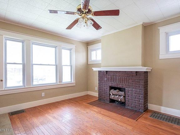 3rd image of 2417 Concord Dr