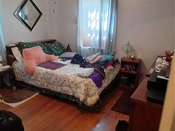 2nd image of 4134 Guardia Ave