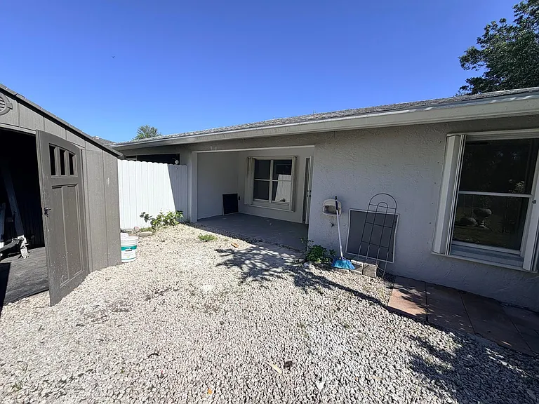 182 Sparrow Dr — Photo 18