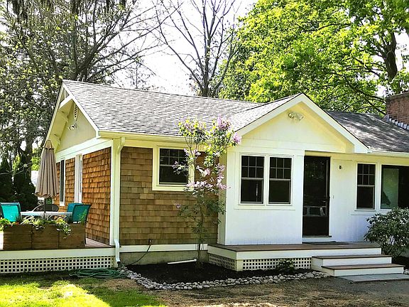 2nd image of 36 Whedon Ln