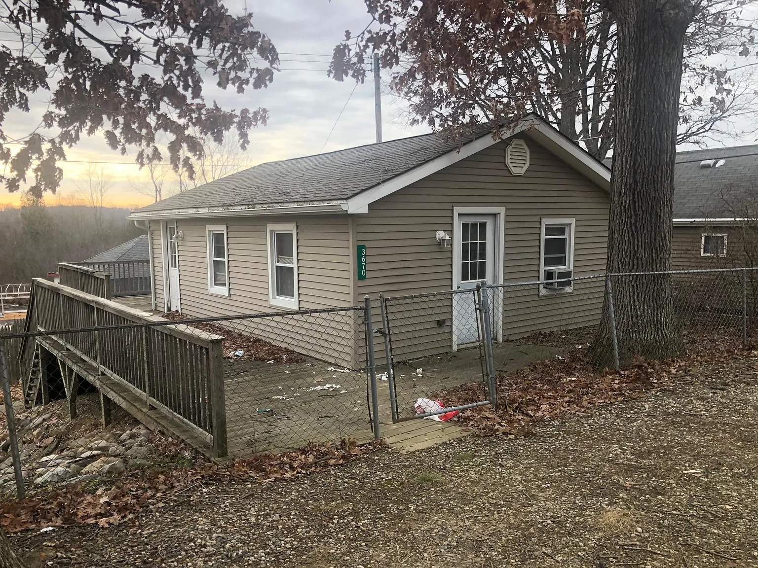 3670 Main Dr photo 1