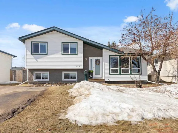 129 E Duncan Dr, Wood Buffalo, AB T9K 1C1