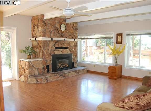 2nd image of 92 Welle Rd