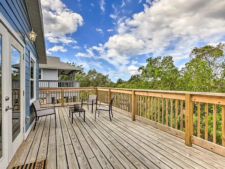 3303 W Shell Point Rd #A — Photo 7