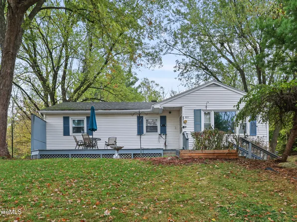 231 East Rd, Adams, MA 01220